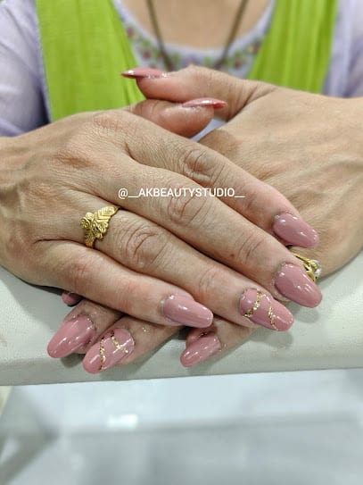 AK BEAUTY STUDIO(Beauty