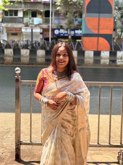 Blush And Glow Beauty Salon | Doorstep Beauty Parlour Service - Salon at Home in Mumbai