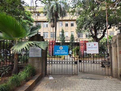 College Building KEM