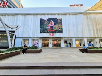 H&M
