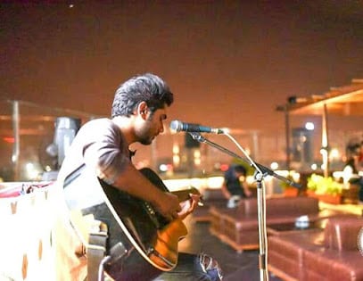 Private Guitar Classes - Lower Parel