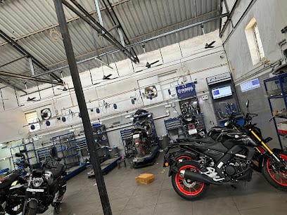 Yamaha Service Centre - My First Motor