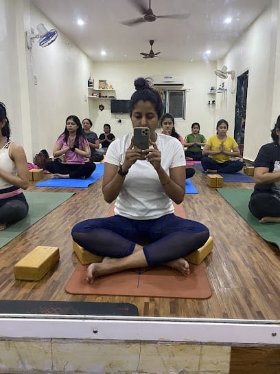Yoga Astika